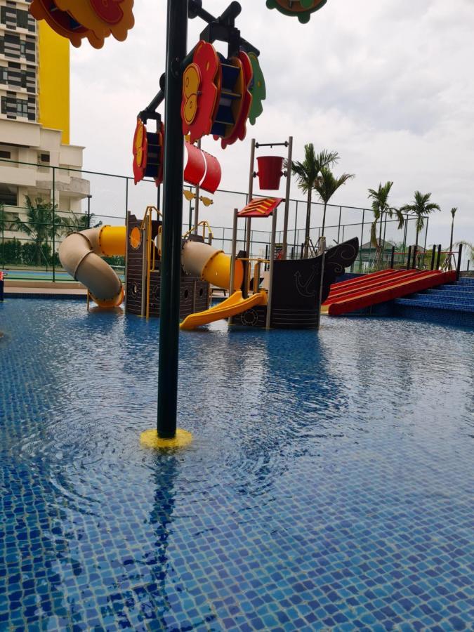 Melaka Sea View Bali Residence Экстерьер фото